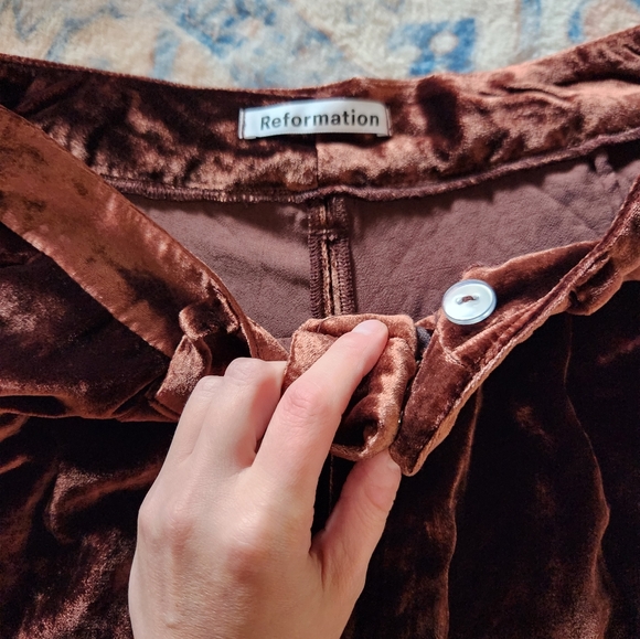 Reformation Wes Velvet Pant - Picture 3 of 6